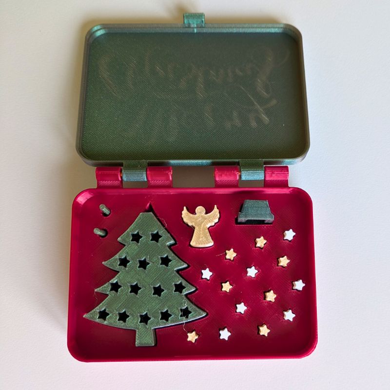 3D Printed Christmas in a Box