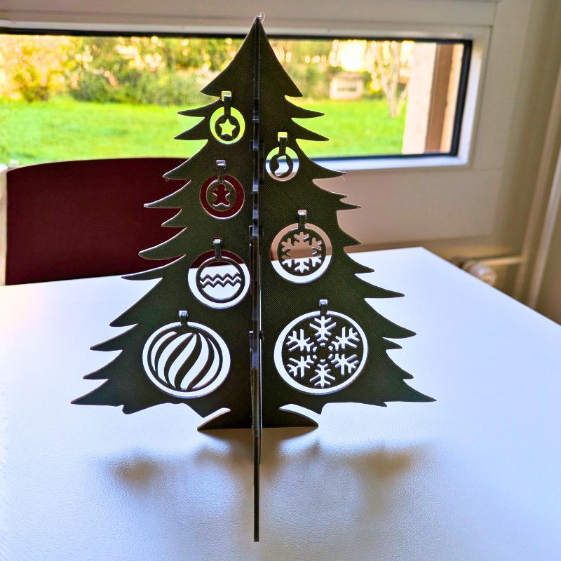 3d Printed Christmas Tree With Xmas Green Baubels