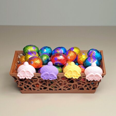 Cestino‑trogolo di Pasqua stampato in 3D con coniglietti in tuffo